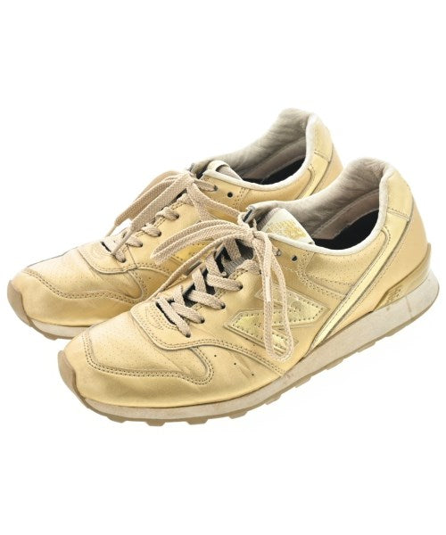 New Balance รองเท้าผ้าใบ
