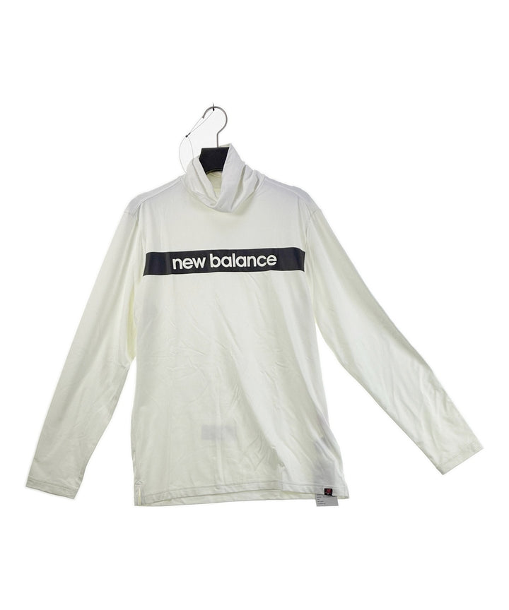 New Balance เสื้อยืด/เสื้อท็อปส์