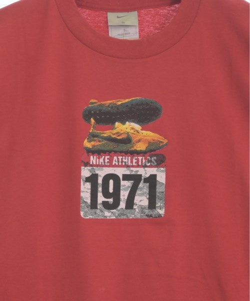 NIKE Tee Shirts/Tops