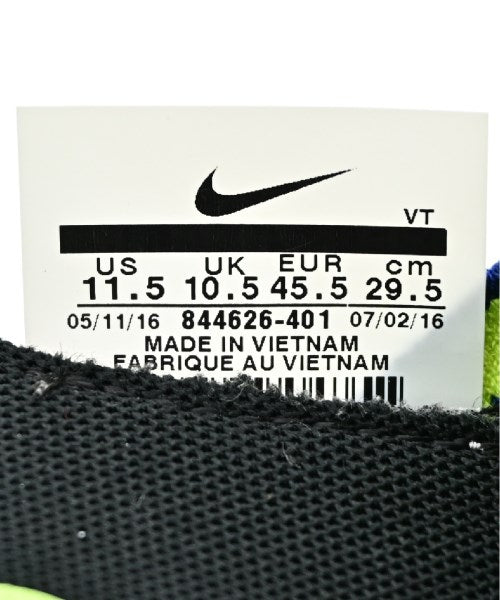 NIKE Sneakers