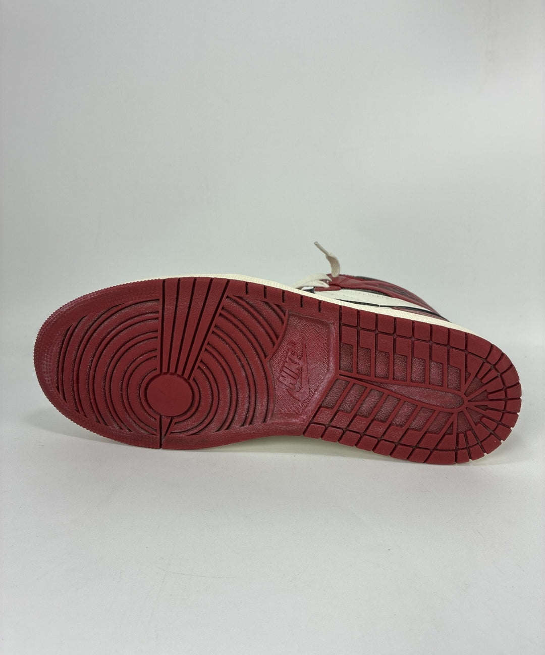 NIKE รองเท้าผ้าใบ