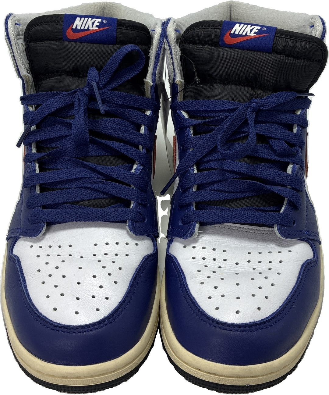 NIKE รองเท้าผ้าใบ