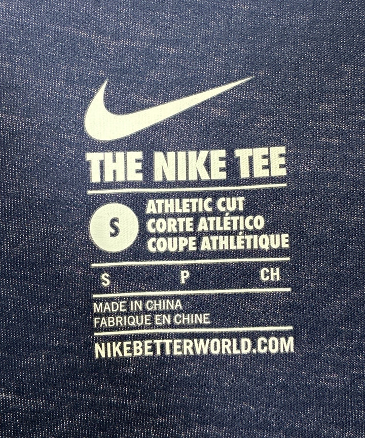 NIKE เสื้อยืด/เสื้อท็อปส์