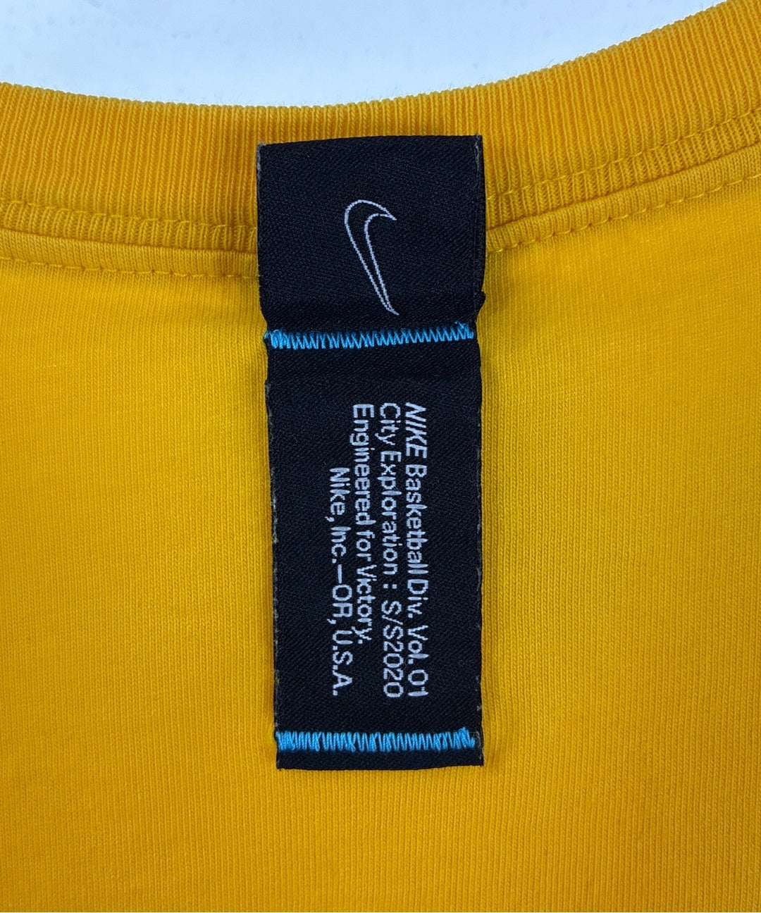 NIKE เสื้อยืด/เสื้อท็อปส์