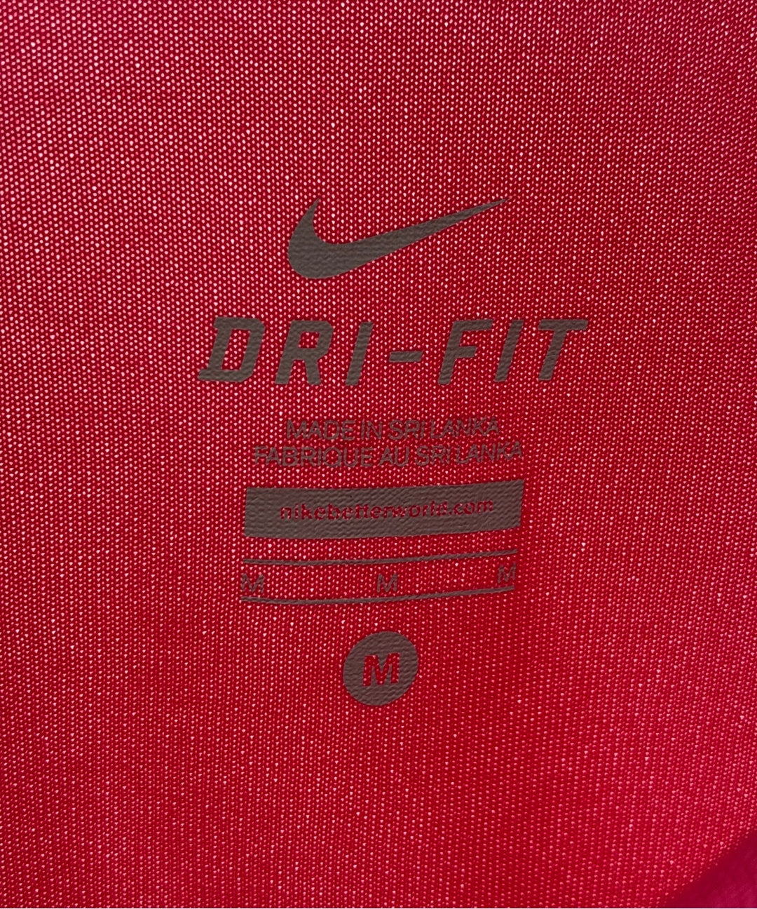 NIKE เสื้อยืด/เสื้อท็อปส์