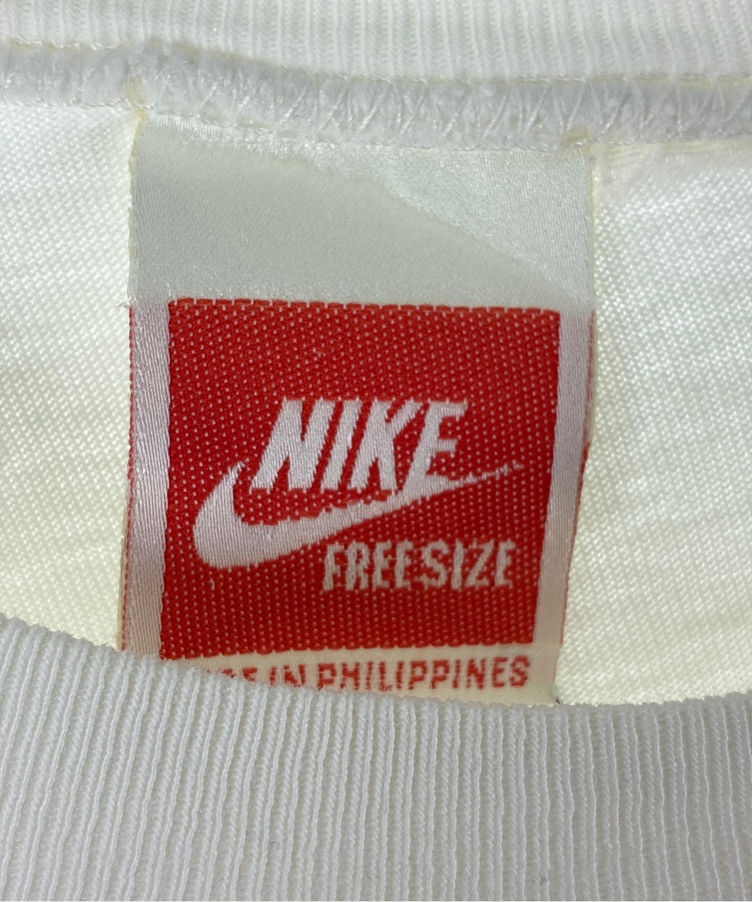 NIKE เสื้อยืด/เสื้อท็อปส์