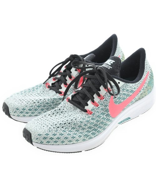 NIKE รองเท้าผ้าใบ
