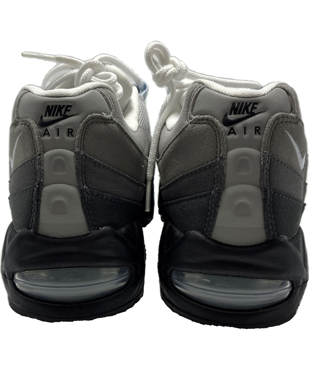 NIKE รองเท้าผ้าใบ