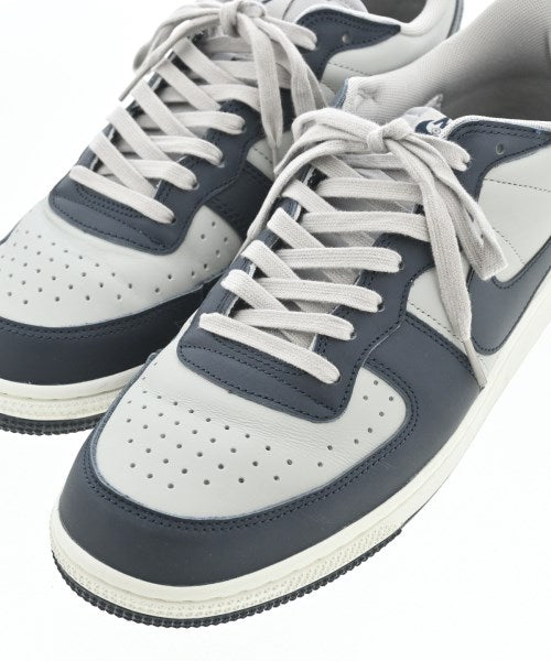 NIKE รองเท้าผ้าใบ
