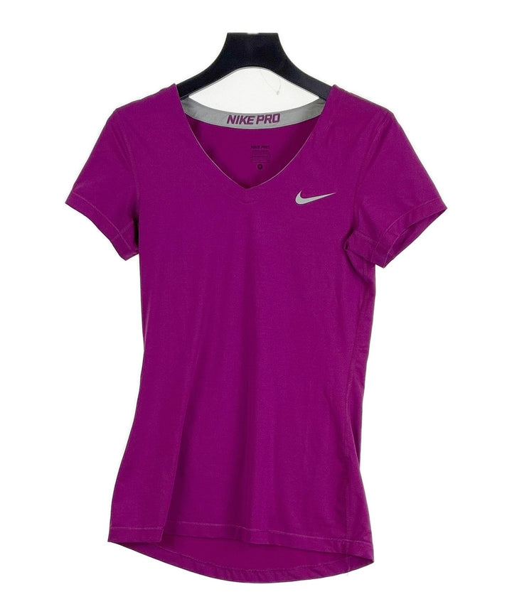 NIKE เสื้อยืด/เสื้อท็อปส์