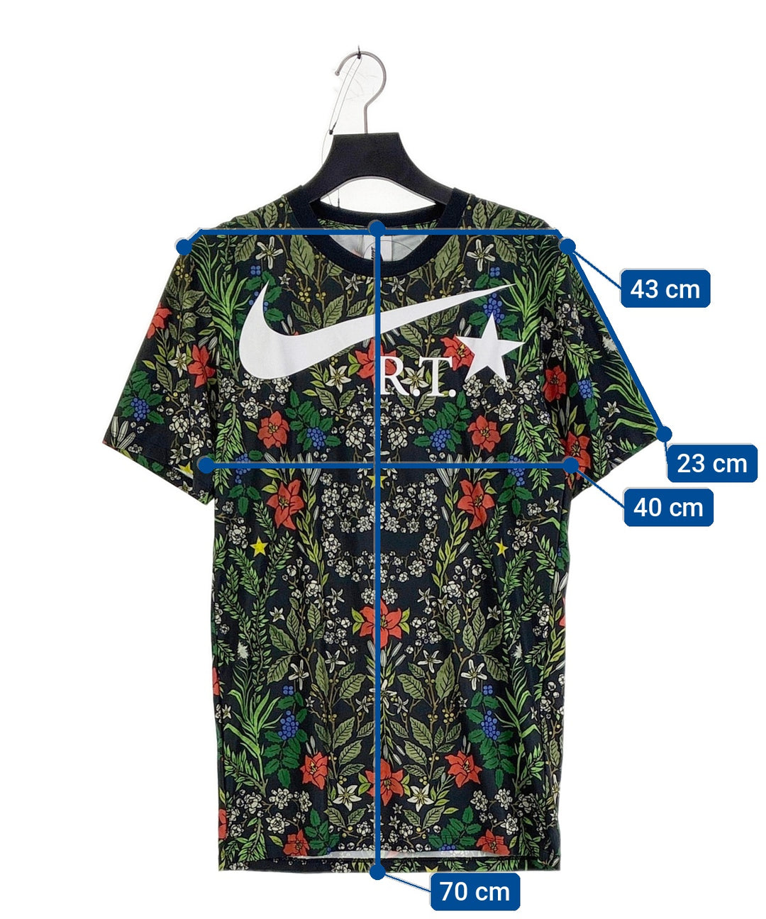 NIKE เสื้อเชิ้ต