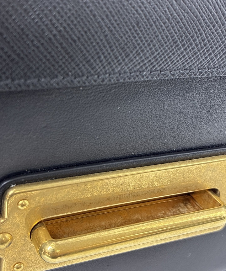 PRADA กระเป๋าสะพาย