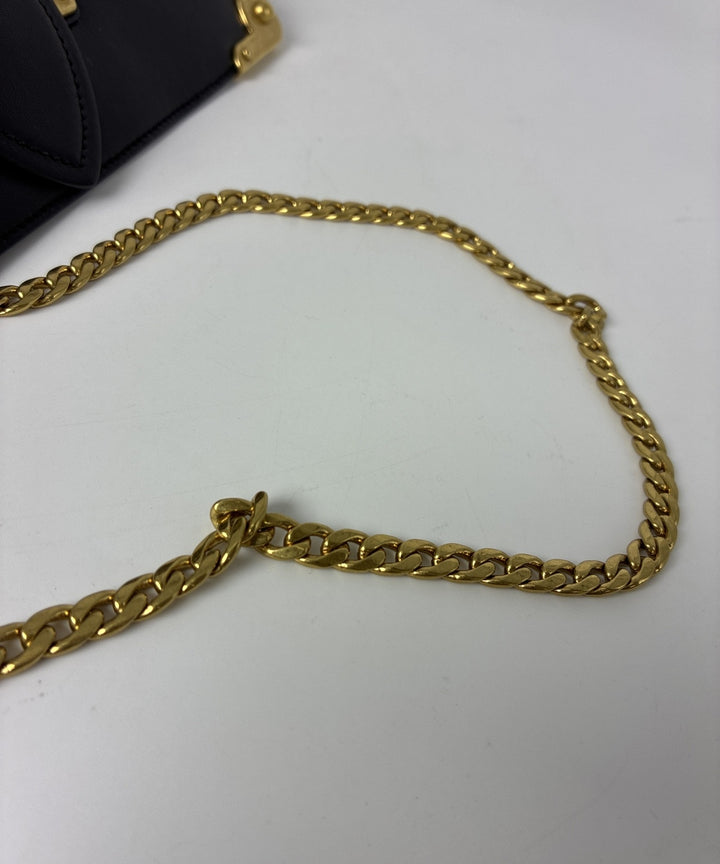 PRADA กระเป๋าสะพาย