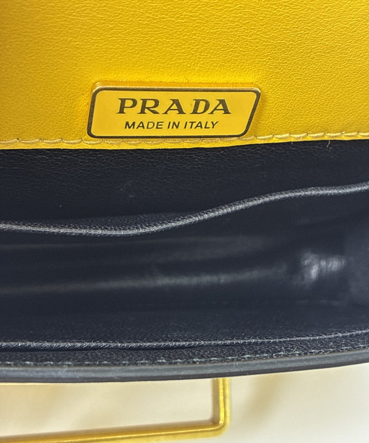 PRADA กระเป๋าสะพาย