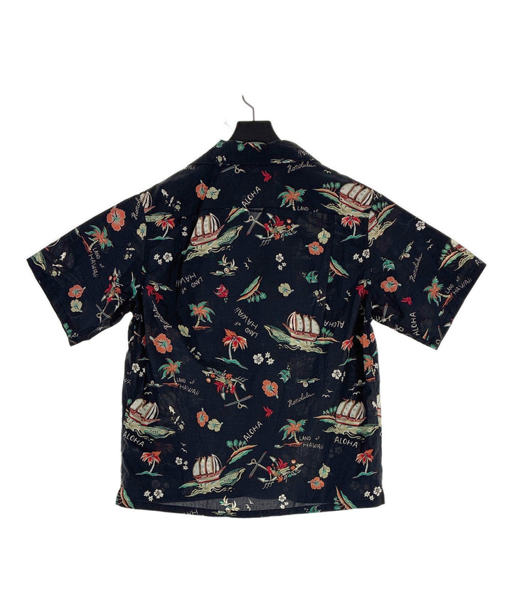 PRADA เสื้อลำลอง