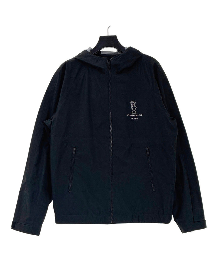 PRADA เสื้อพาร์กาภูเขา