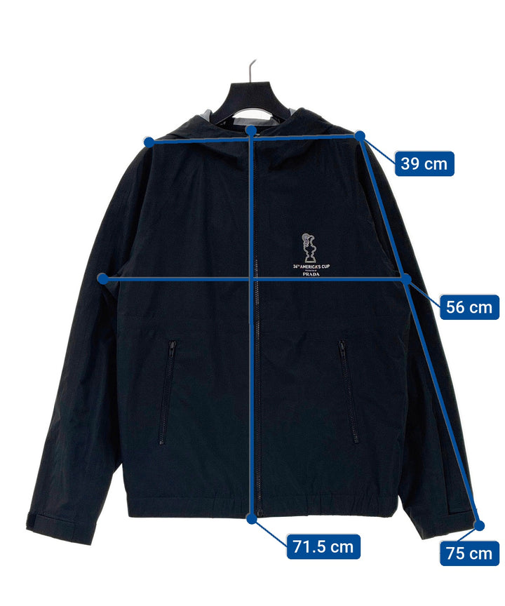 PRADA เสื้อพาร์กาภูเขา