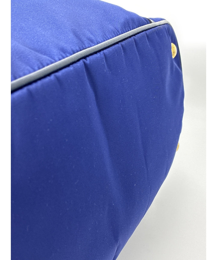 PRADA กระเป๋าถือขนาดใหญ่