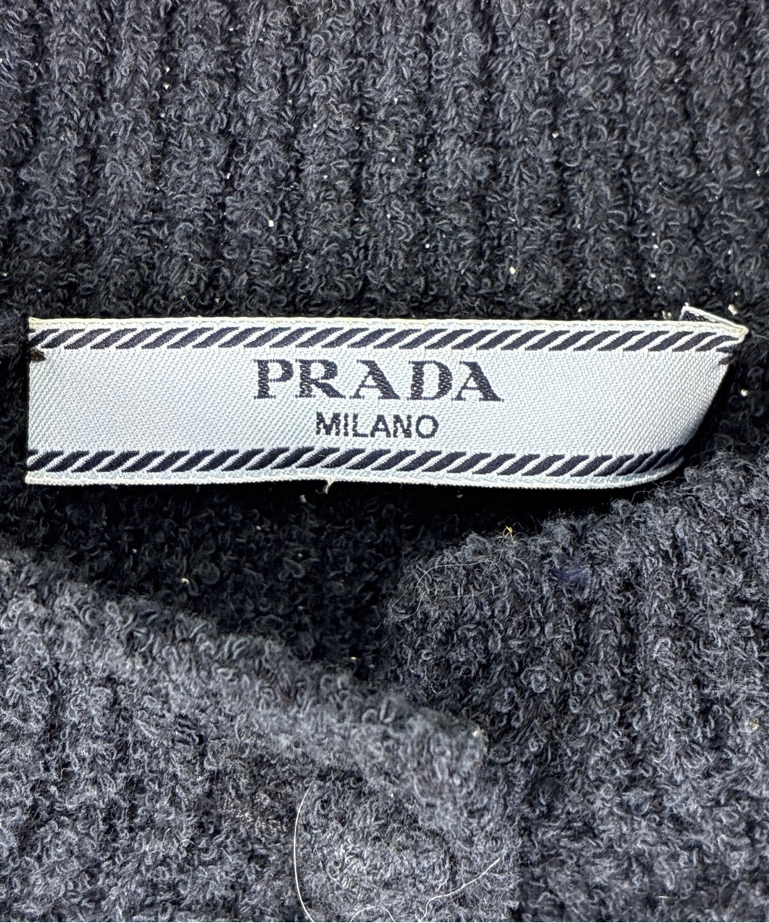 PRADA เสื้อคาร์ดิแกน