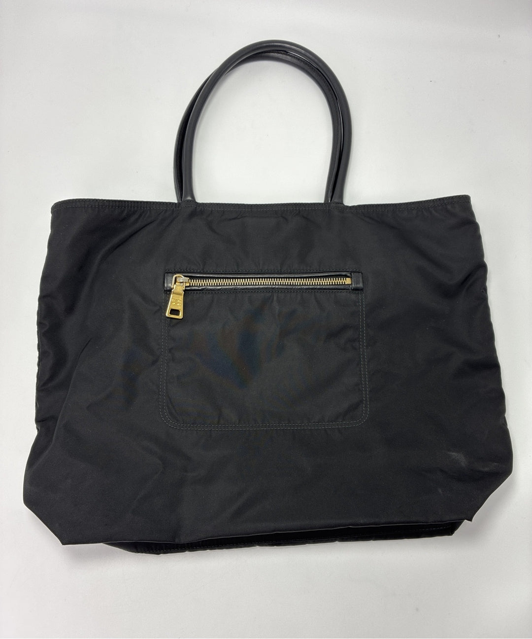 PRADA กระเป๋าถือขนาดใหญ่