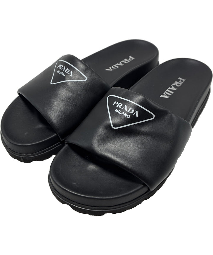 PRADA รองเท้าแตะ