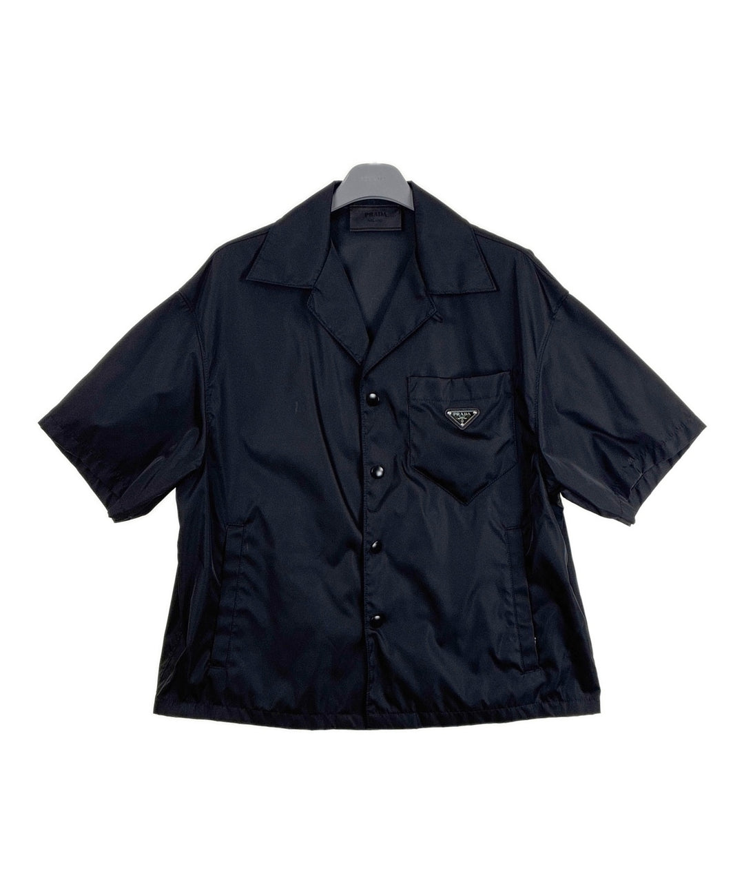 PRADA เสื้อลำลอง