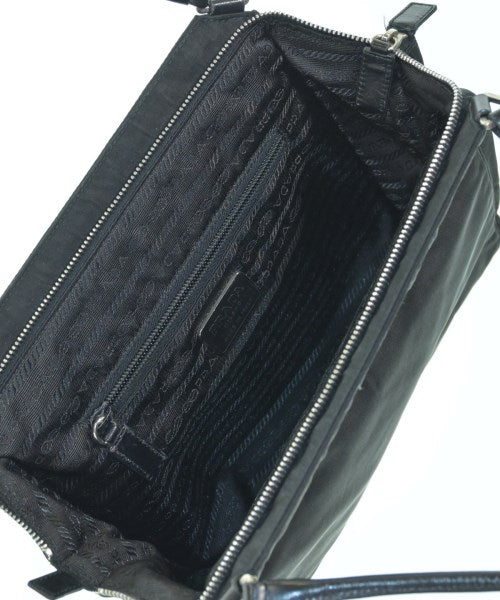PRADA กระเป๋าถือ