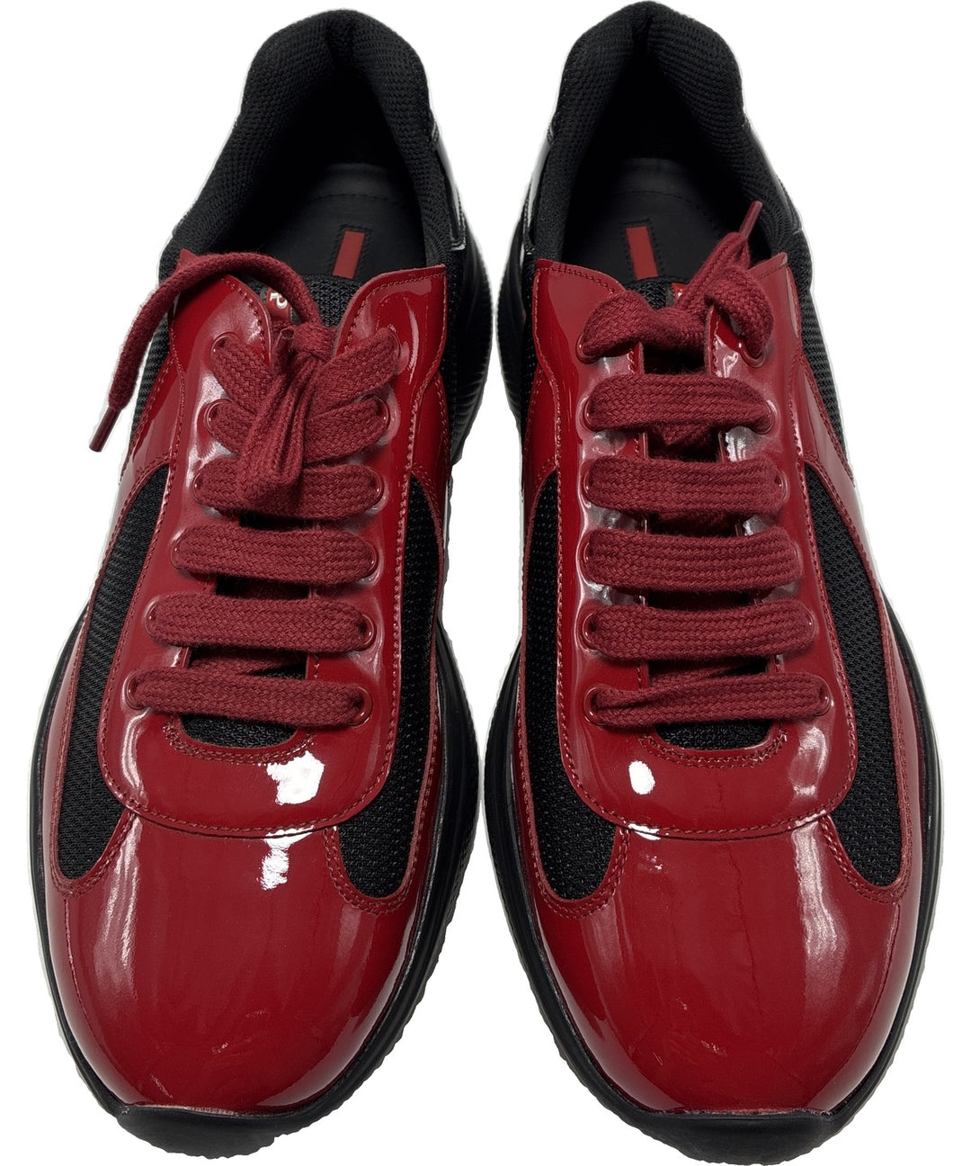 PRADA รองเท้าผ้าใบ