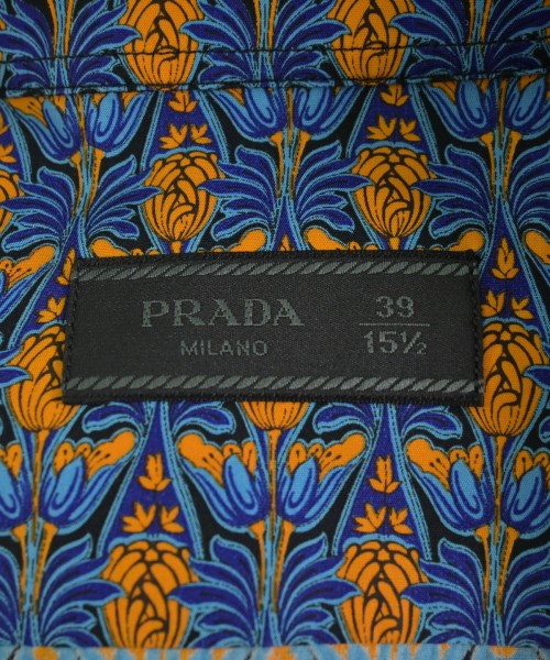 PRADA เสื้อลำลอง