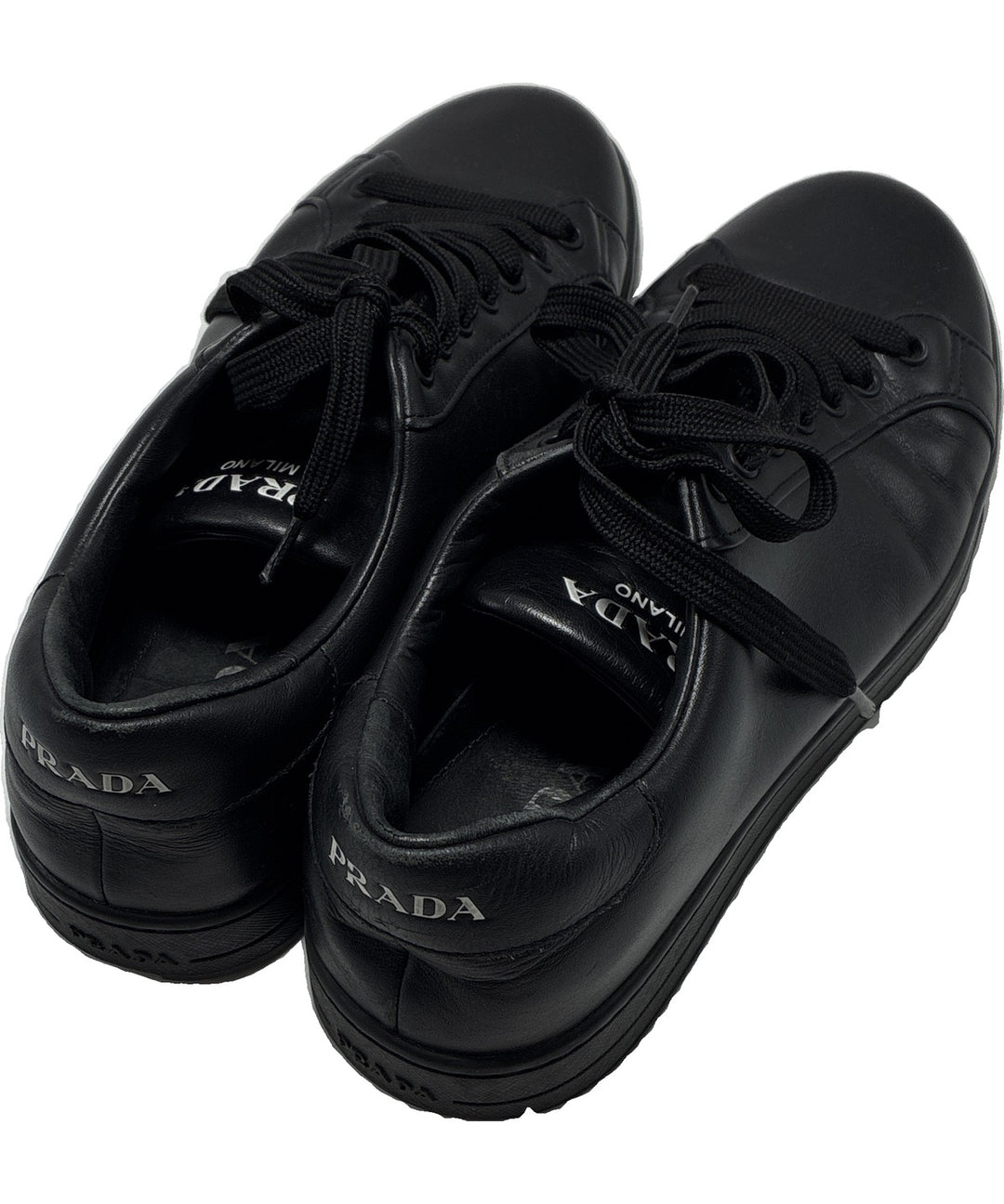 PRADA รองเท้าผ้าใบ