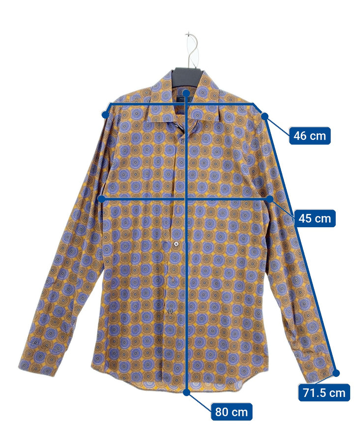 PRADA เสื้อลำลอง