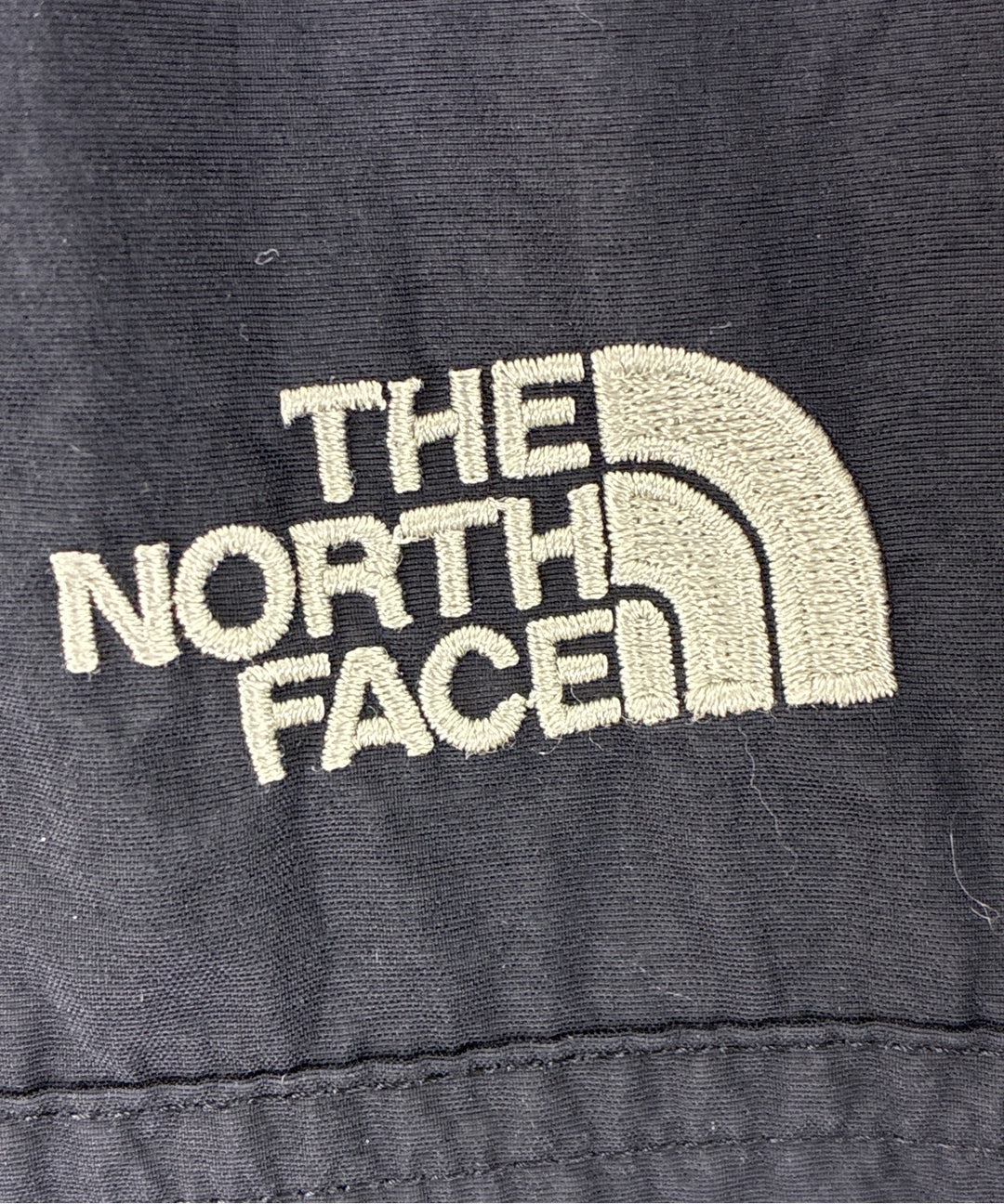 THE NORTH FACE เสื้อพาร์กาภูเขา