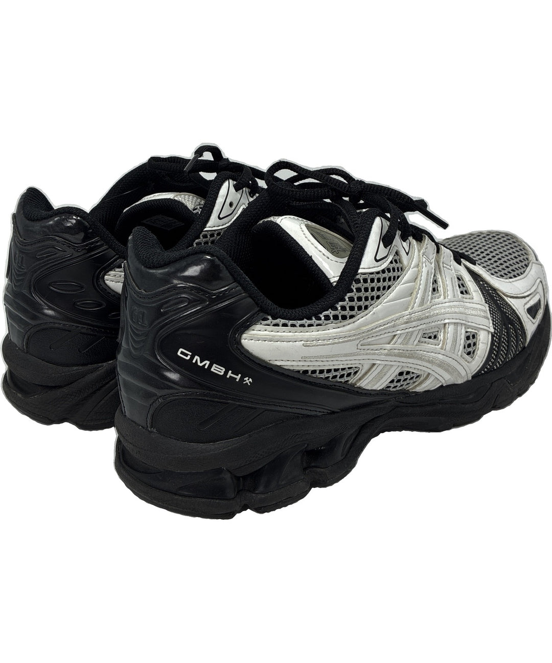 asics รองเท้าผ้าใบ