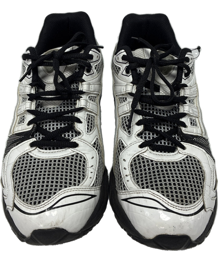 asics รองเท้าผ้าใบ