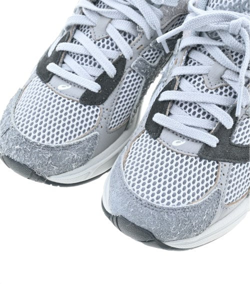 asics รองเท้าผ้าใบ