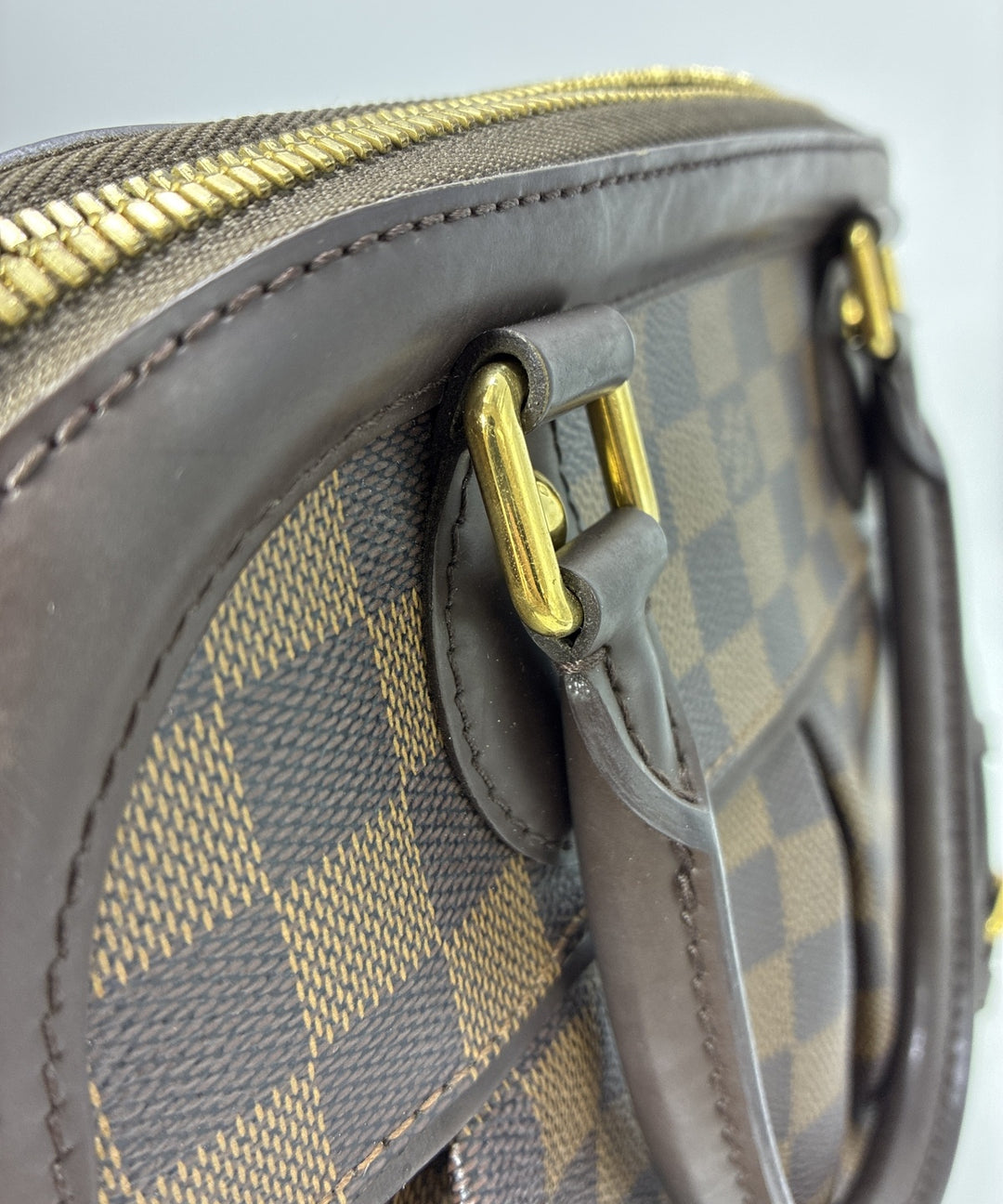 LOUIS VUITTON กระเป๋าถือ