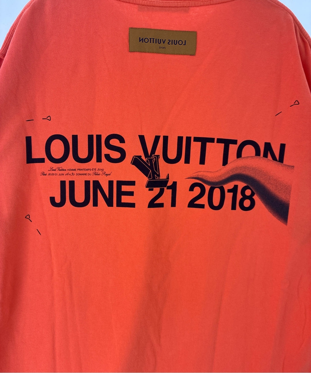 LOUIS VUITTON เสื้อยืด/เสื้อท็อปส์