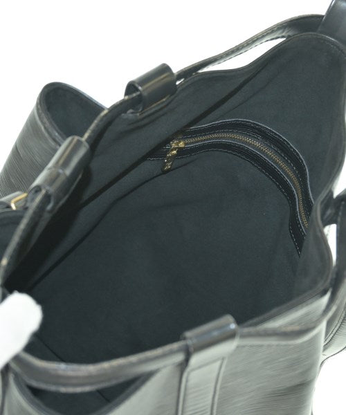 LOUIS VUITTON กระเป๋าสะพาย