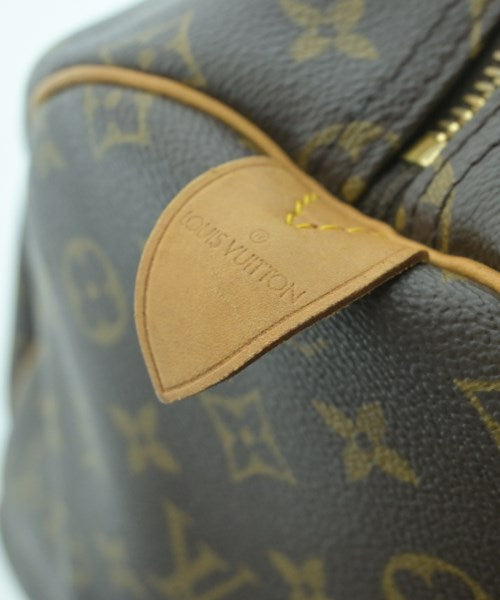 LOUIS VUITTON กระเป๋าใส่อุปกรณ์ขนาดใหญ่