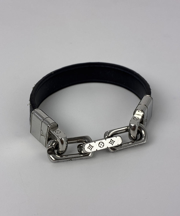 LOUIS VUITTON สร้อยข้อมือ/กำไล