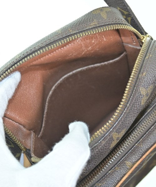 LOUIS VUITTON กระเป๋าสะพาย