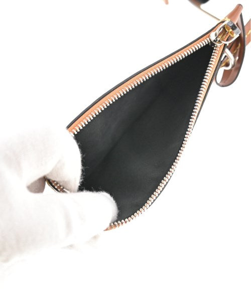 LOUIS VUITTON กระเป๋าสะพาย