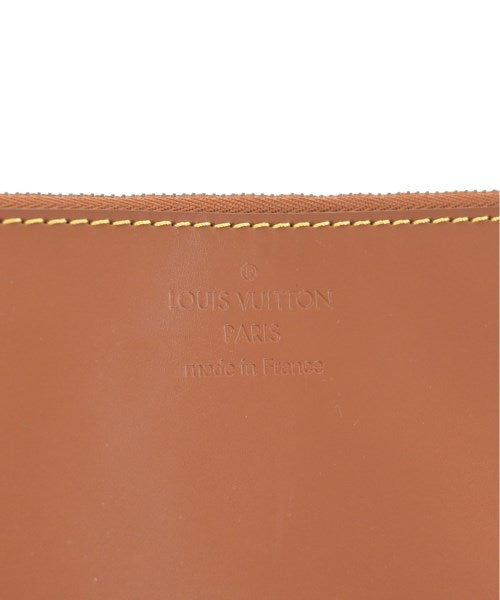 LOUIS VUITTON กระเป๋าสะพาย