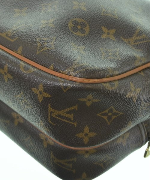 LOUIS VUITTON กระเป๋าสะพาย