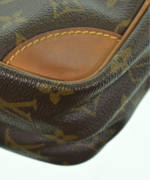 LOUIS VUITTON กระเป๋าสะพาย