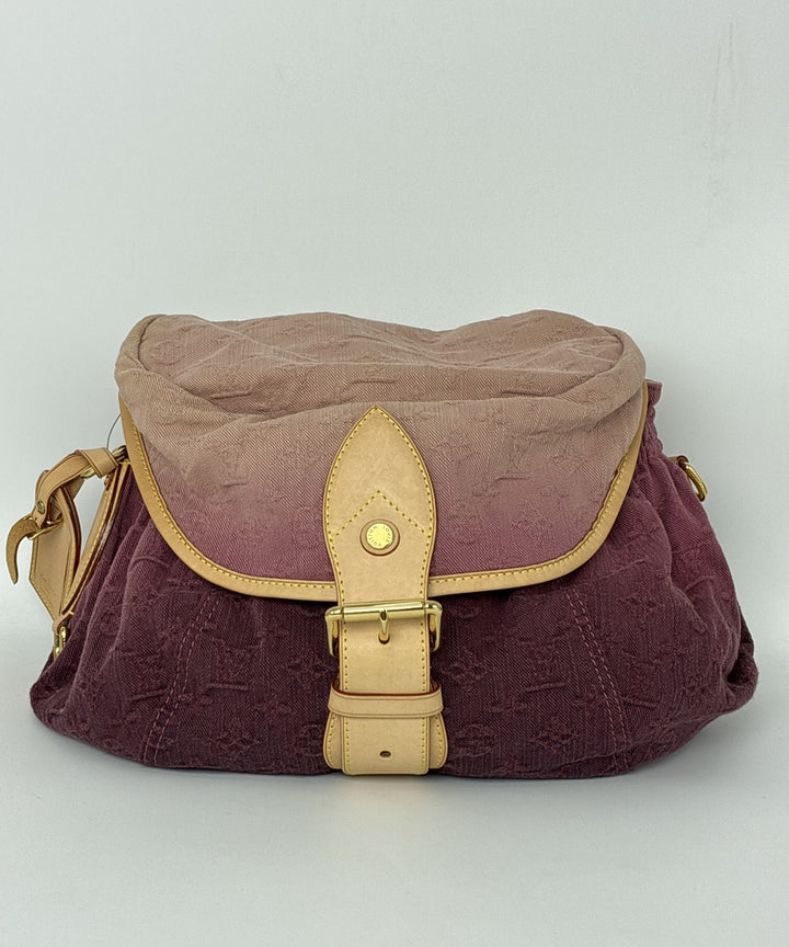 LOUIS VUITTON กระเป๋าสะพาย