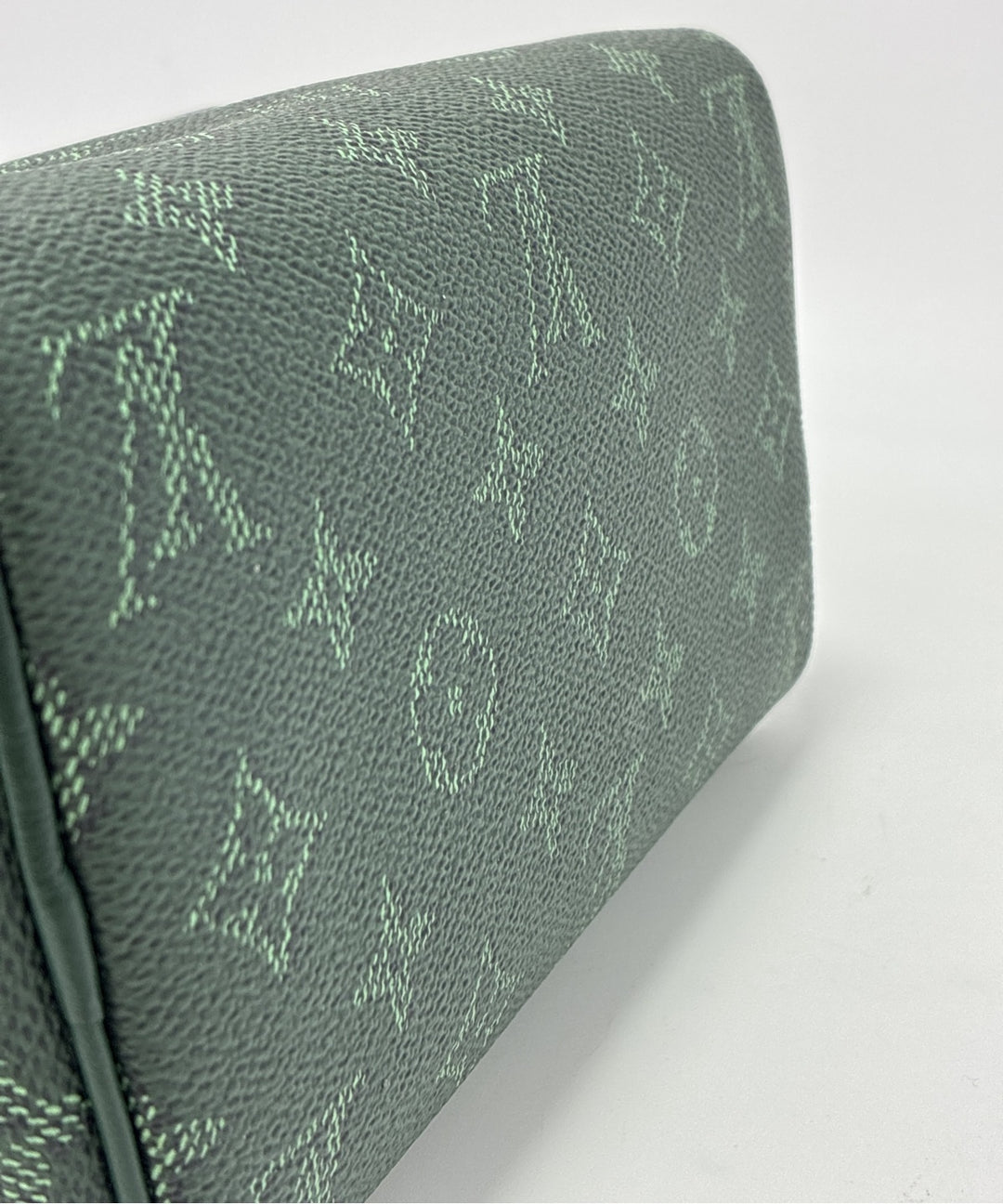 LOUIS VUITTON กระเป๋า