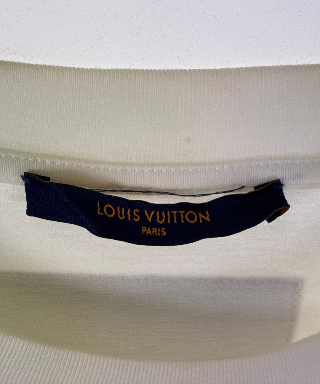 LOUIS VUITTON เสื้อยืด/เสื้อท็อปส์