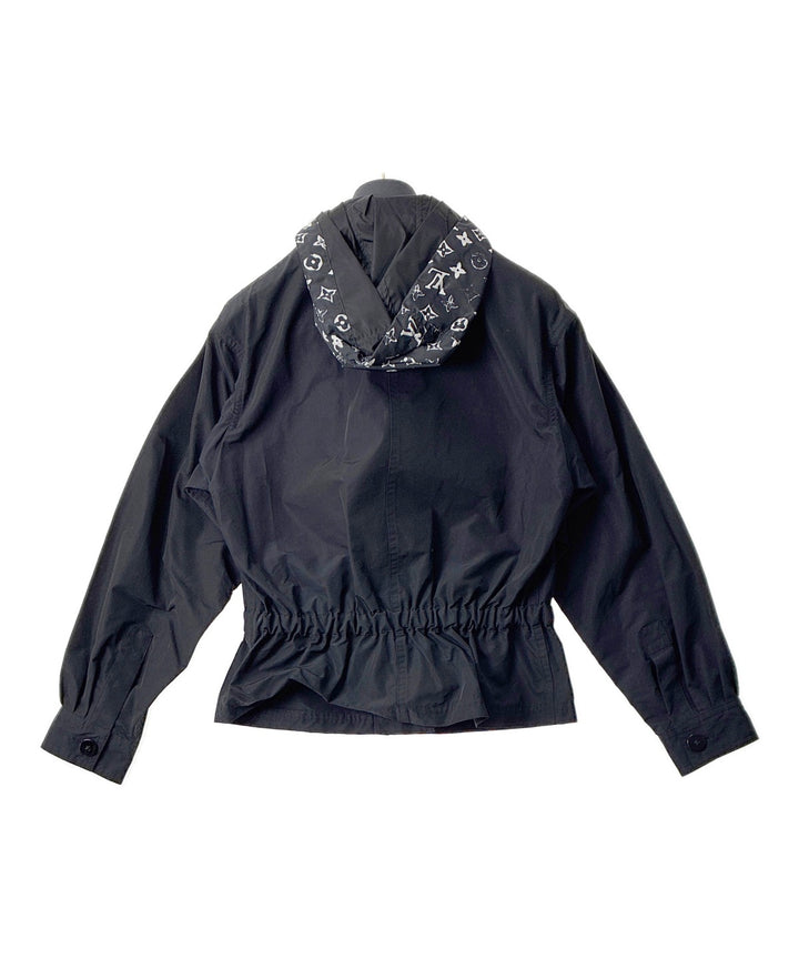 LOUIS VUITTON เสื้อพาร์กาภูเขา