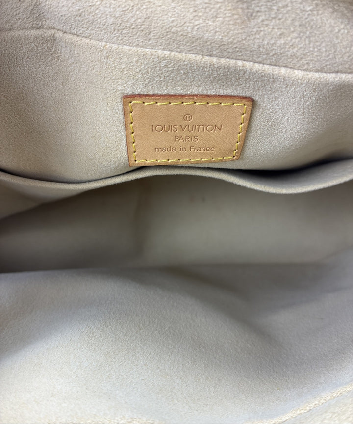 LOUIS VUITTON กระเป๋าถือ